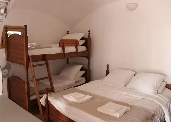 Lejlighed Host4u - Cozy Terraced House With Beautiful View On The Olives Valley